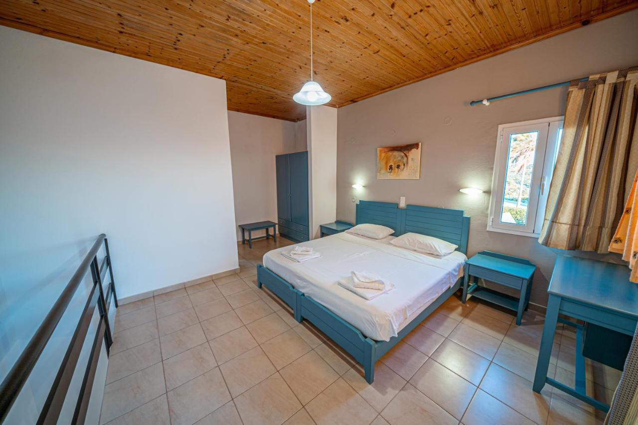 Cretan Life Holidays 호텔 코라파키아 외부 사진