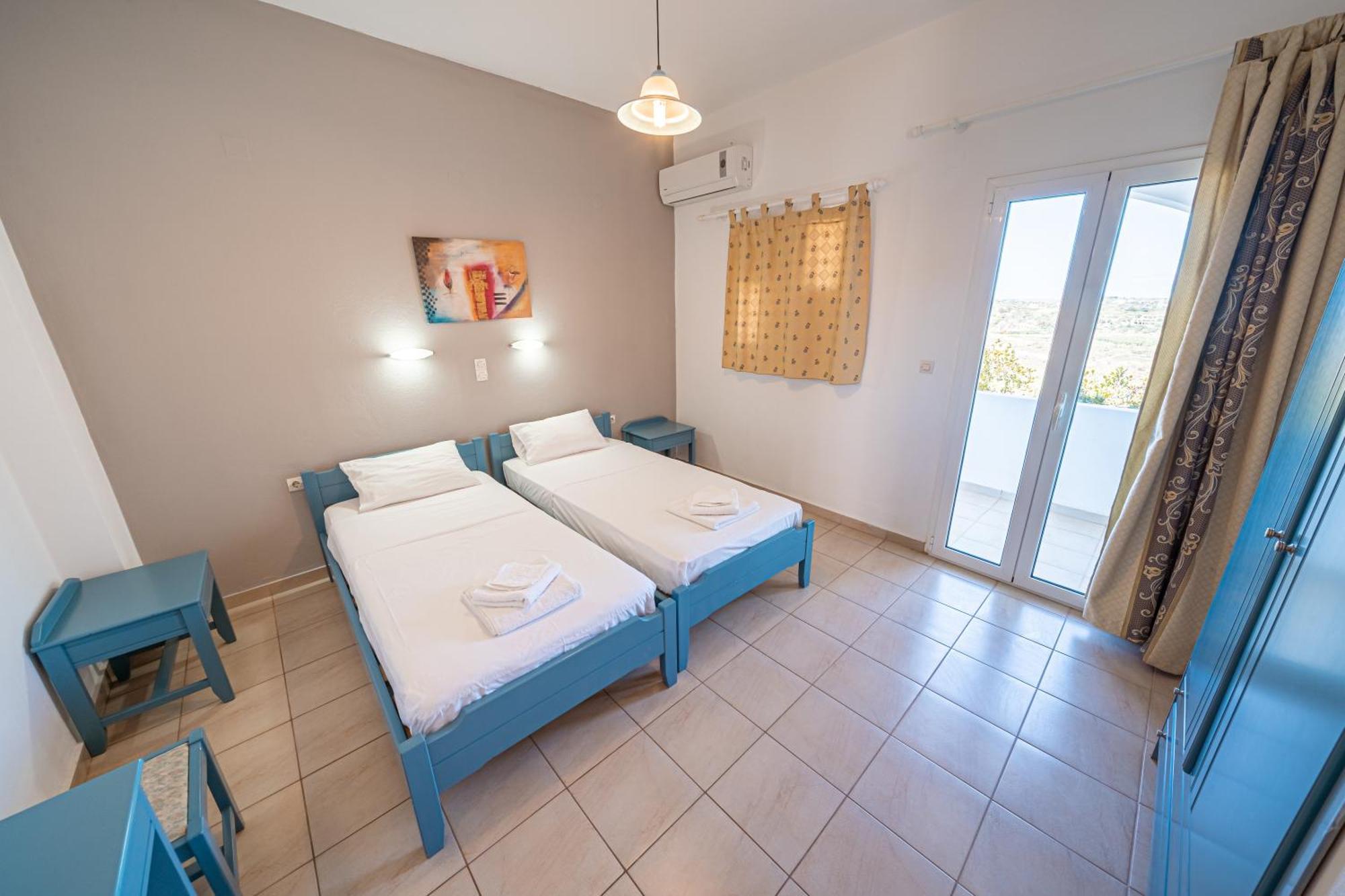 Cretan Life Holidays 호텔 코라파키아 객실 사진