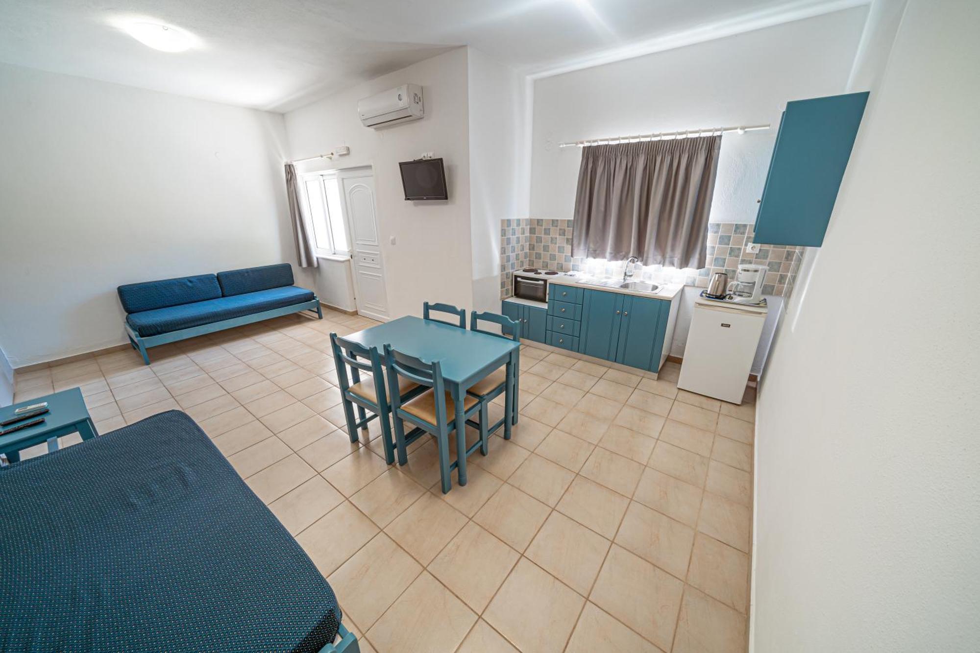 Cretan Life Holidays 호텔 코라파키아 객실 사진